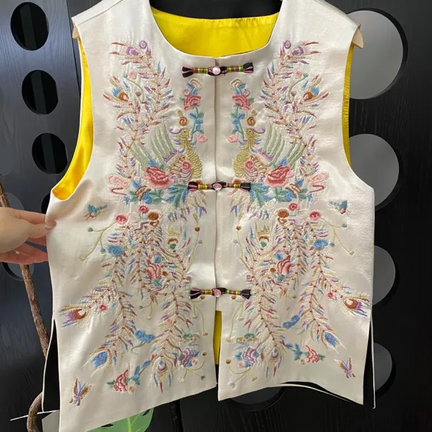 私服定制 “凤凰涅槃” 重工刺绣 春新马甲