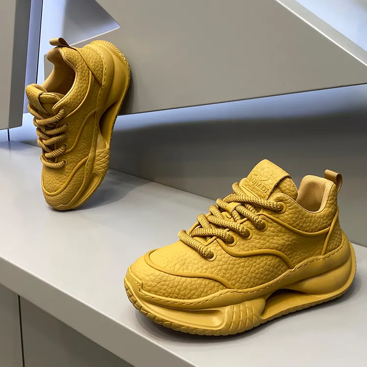 轻奢男鞋新款时尚厚底增高潮流简约设计老爹鞋皮质舒适运动休闲鞋