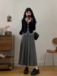 大码早秋减龄一整套穿搭女休闲假两件上衣半身裙两件套裙装9732