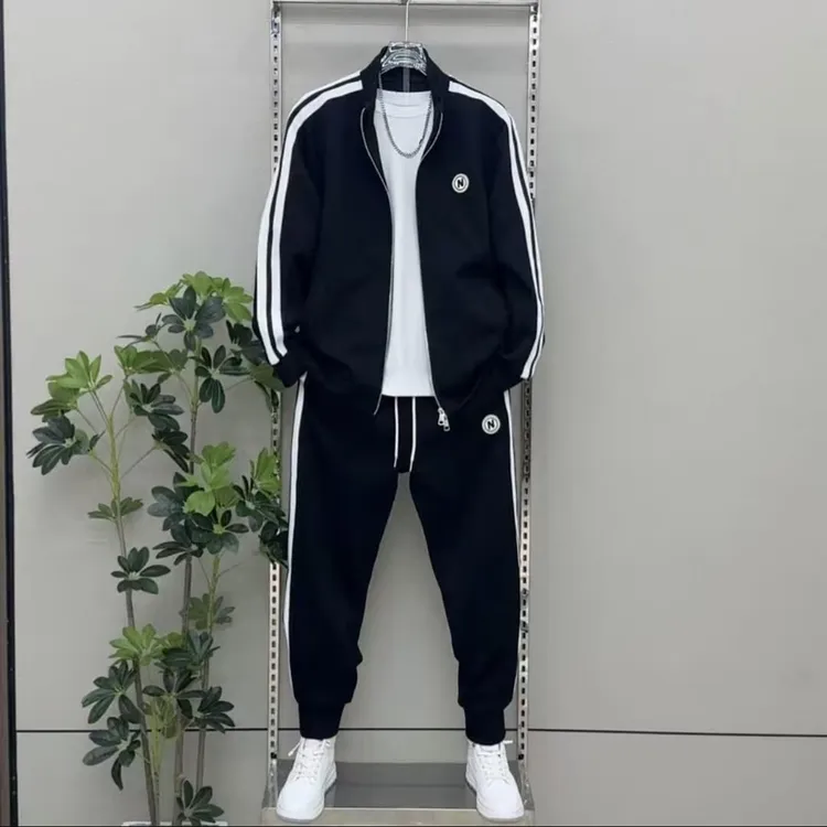 HKYC春秋男士休闲高品质条纹运动两件套长袖外套时尚运动立领套装