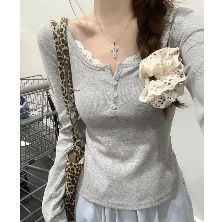 9241#半开领蕾丝纽扣长袖T恤女秋冬修身韩系甜美chic内搭打底上衣