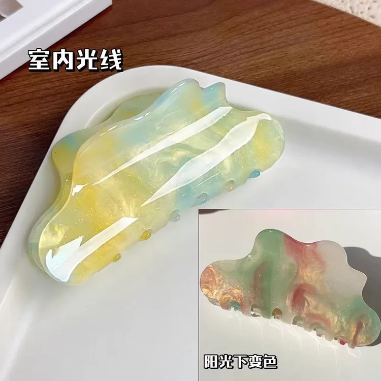 2025春夏新款亚克力云朵变色抓夹  高级感小清新精致多巴胺马尾夹