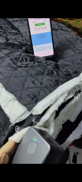 140g《不退不换》云衣裁剪100%绵羊绒