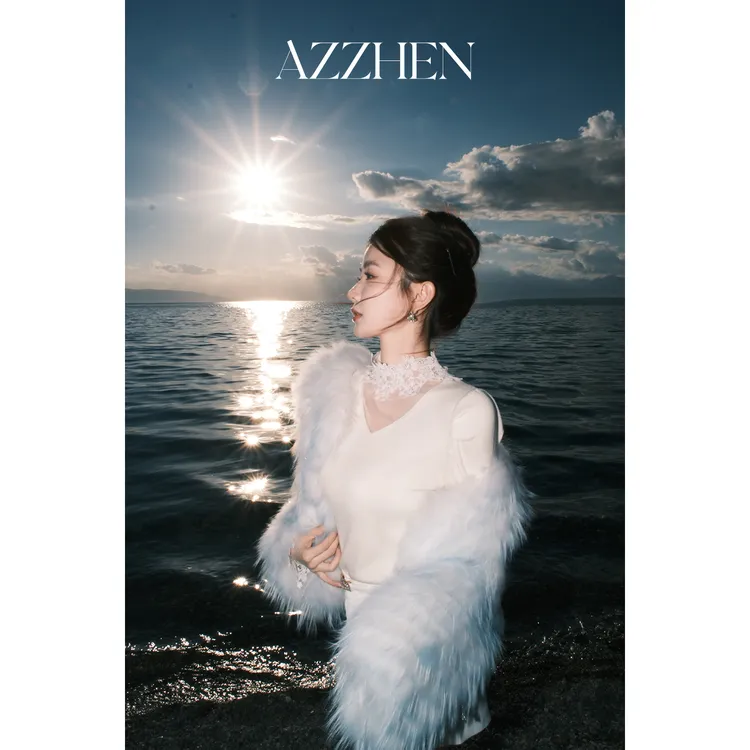 （秋势力周）AZZHEN【蕾丝热恋】V领假两件蕾丝打底上衣AZ4KBS45-00