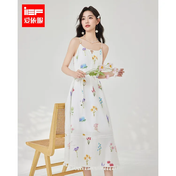 IEF/爱依服2025夏新款时尚吊带连衣裙女海边度假风温柔中长款裙子