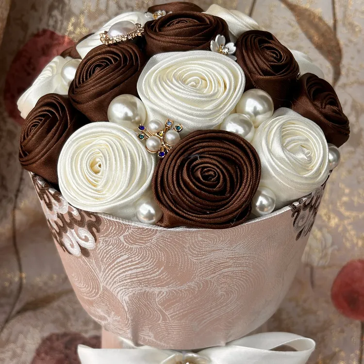 藏式风格玫瑰花束精致美观适合多种场合送礼佳品高档