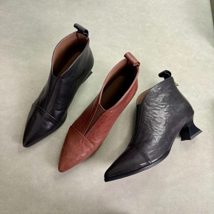 跟高4cm秋冬粗跟时尚尖头法式低跟短靴气质时装百搭真皮女鞋鞋子