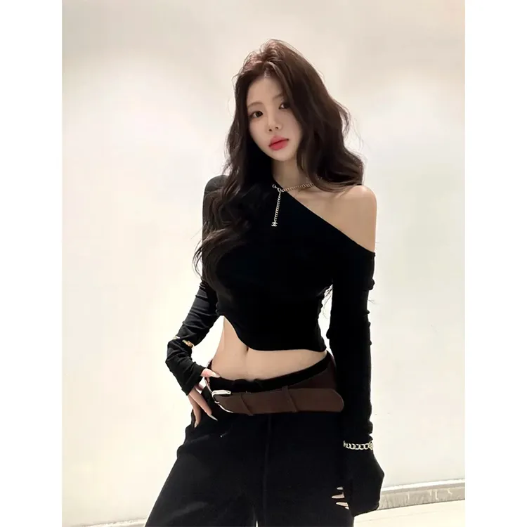 裸感修身斜肩长袖T恤女初秋显瘦针织打底衫性感露肩上衣休闲裤子