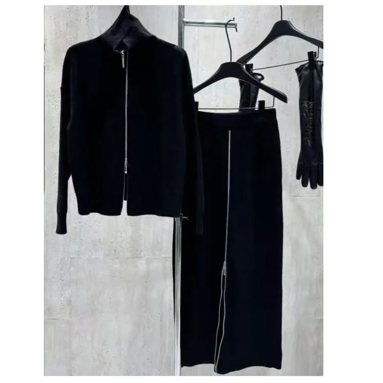 KIKI严选：18100-RD家欧洲站南油秋冬拉链针织外套半身裙两件套装