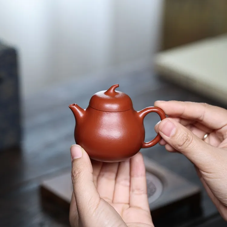 宜兴原矿朱泥梨形紫砂壶纯手工内推小容量茄瓜壶小品壶孟臣小茶壶