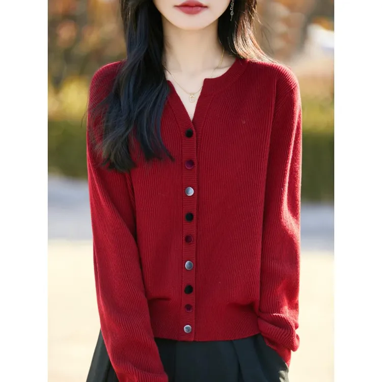 胖mm春秋大码外搭针织开衫女2025新款高级感爆款洋短款气毛衣外套