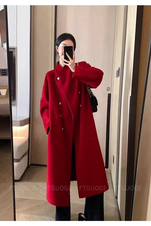 红色高级感中长款大衣2025新款秋冬季韩系超好看洋气保暖订婚礼服