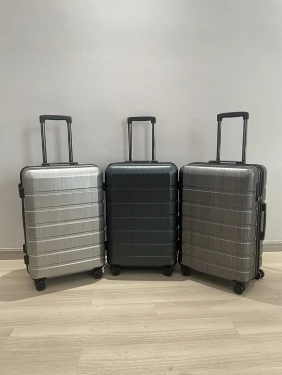 出口日本纯PC行李箱hinomoto静音万向轮轮密码箱登机扩展防暴拉链