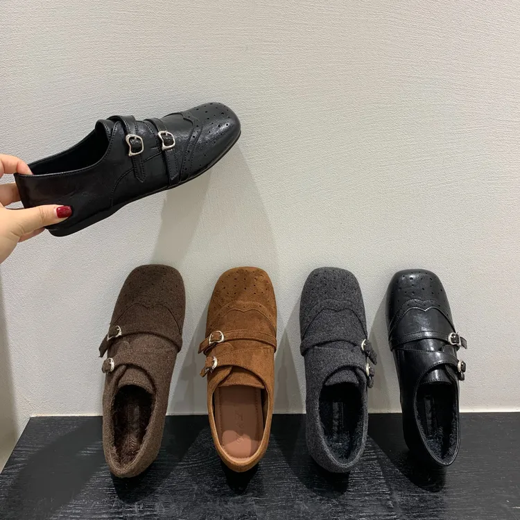 内增高！复古雕花方头乐福鞋女鞋子秋冬新款英伦风单鞋黑色小皮鞋