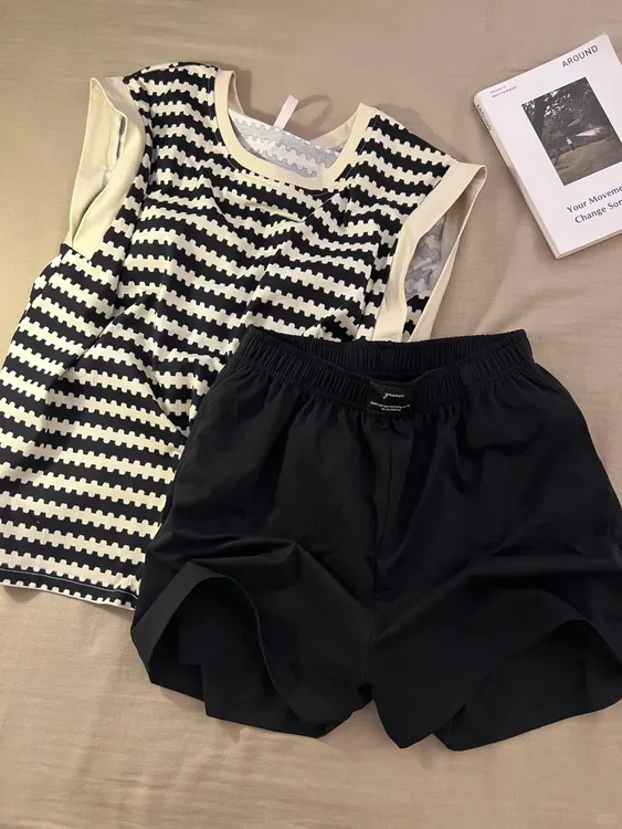 甜美纯欲风黑白条纹带胸垫背心睡衣女夏季新款套装显瘦舒适家居服