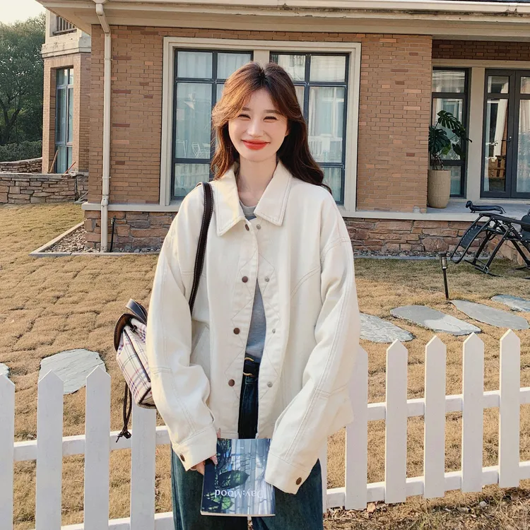 米白色牛仔外套女2025年春秋新款时尚休闲韩版宽松高级感夹克上衣