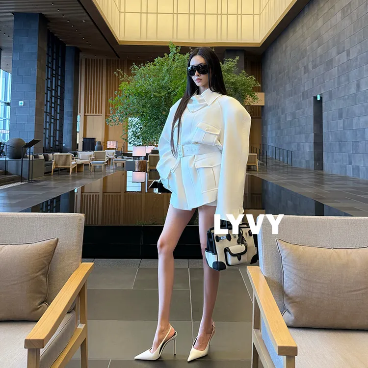 【LYVY2店-垫肩外套】袁伶嫣同款廓形垫肩质感净版设计风衣外套时髦