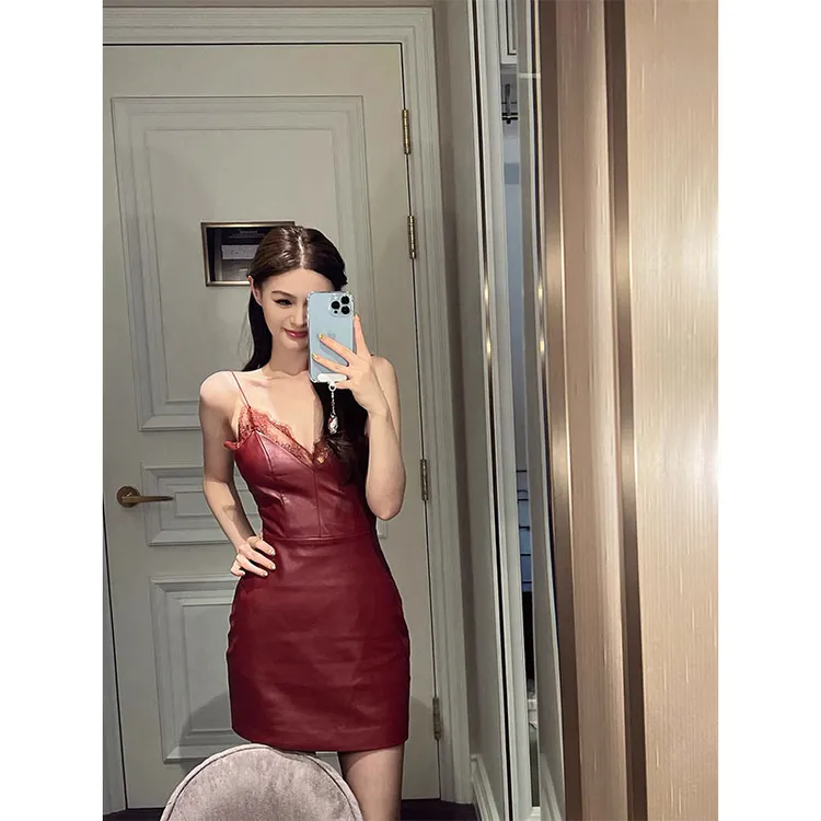 【节日限定】 新款时尚小礼服法式性感纯欲蕾丝高腰吊带小皮裙女