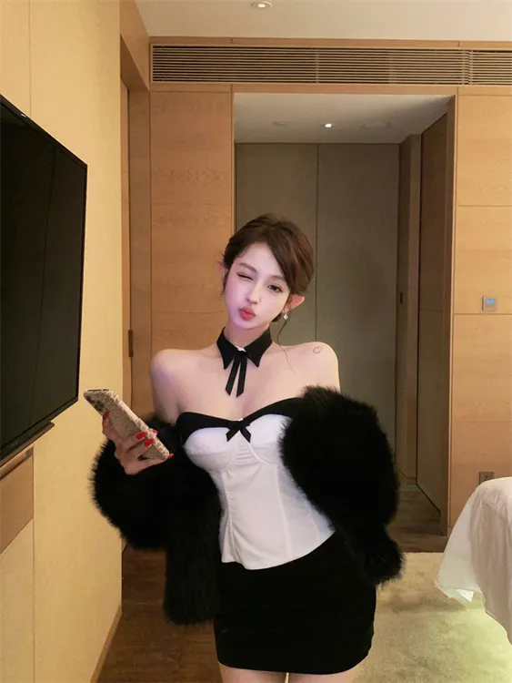 秋冬性感时髦抹胸内搭上衣百搭短款半身裙套装