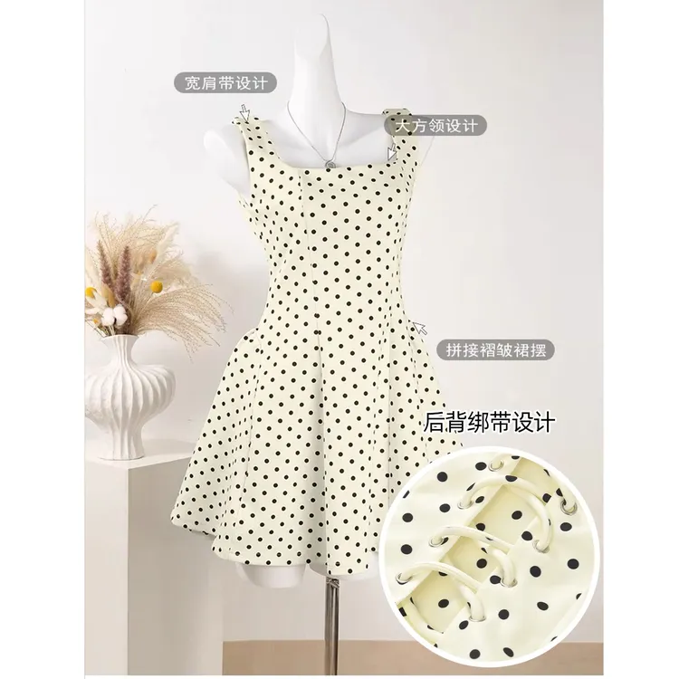 miu系千金感气质波点吊带连衣裙女夏季收腰显瘦背心a字蓬蓬短裙子