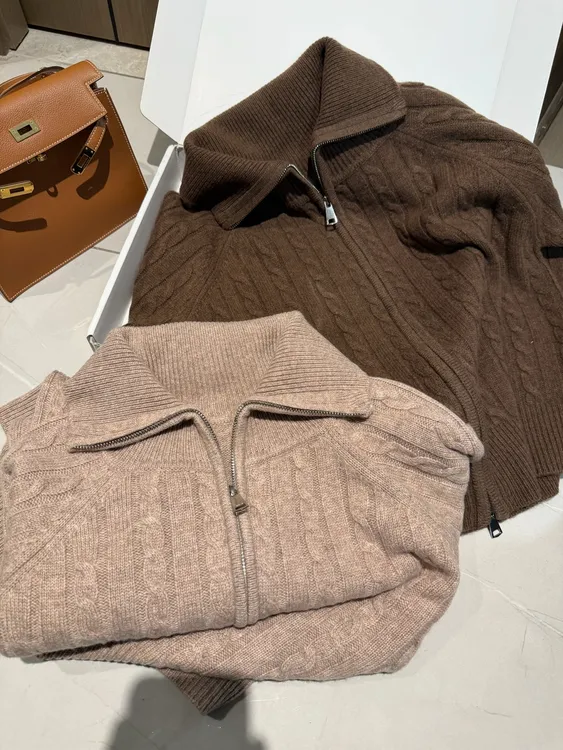 JINLI 秋冬羊毛立领拉链麻花针织开衫女