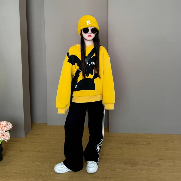 女童时髦运动2025新品秋冬季洋气中大童女孩休闲卫衣加绒两件套潮