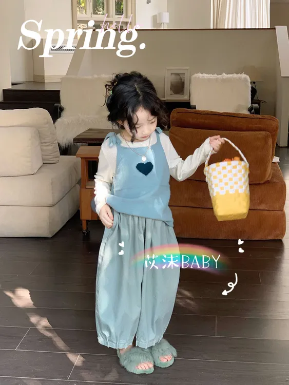 童装三件套春装2025新款套装针织背心春季洋气儿童针织时髦背心