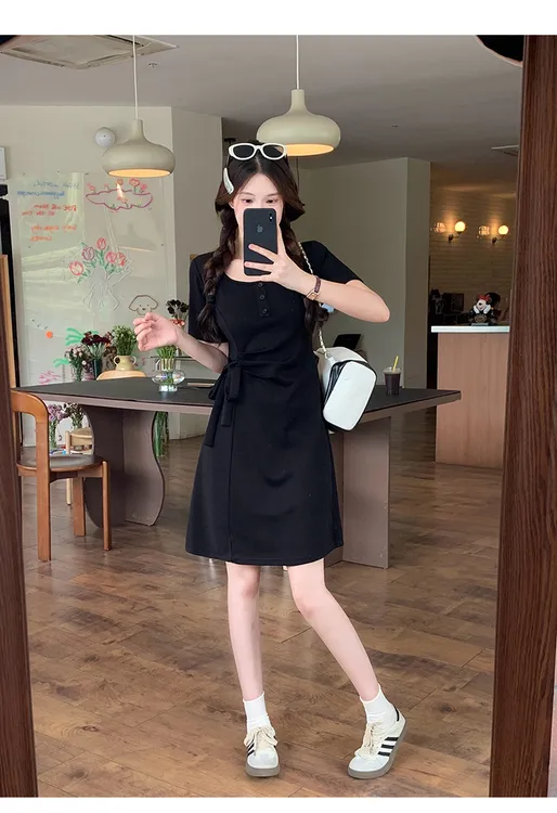 2025夏装新款胖mm大码简约气质系带u领显瘦短款连衣裙洋气衣服女