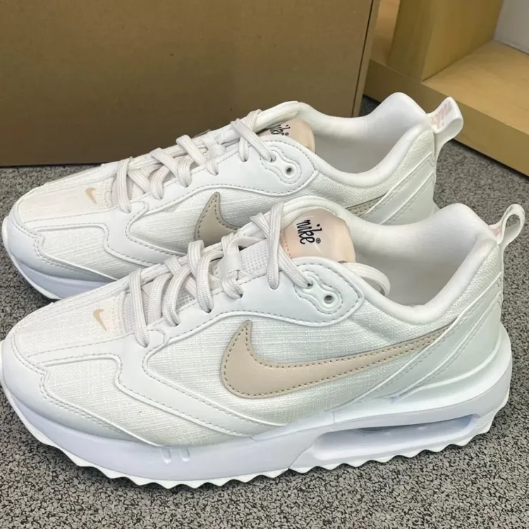 nike耐克女子AIRMAXDAWN复古低帮运动锐力简约耐磨轻便防滑跑步鞋