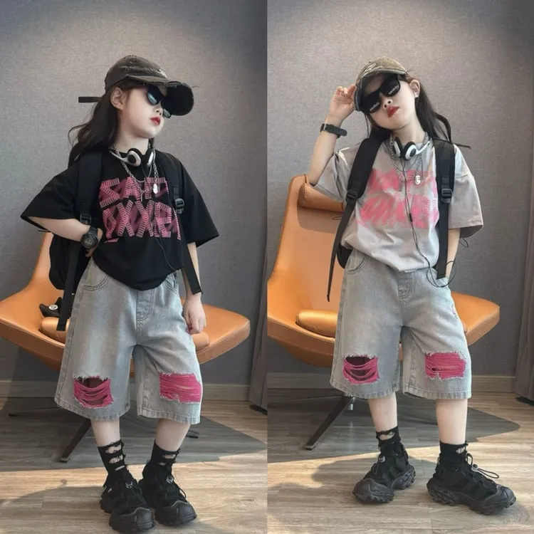 男女童夏季潮酷套装2025中大童时髦短袖上衣破洞牛仔中裤两件套