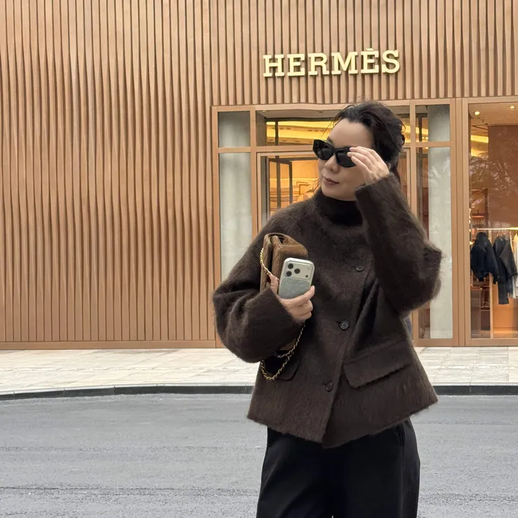 Ms.Qnn”高原软黄金“稀贵100藏地牦牛绒拉绒大衣短外套52C1316 Q姐