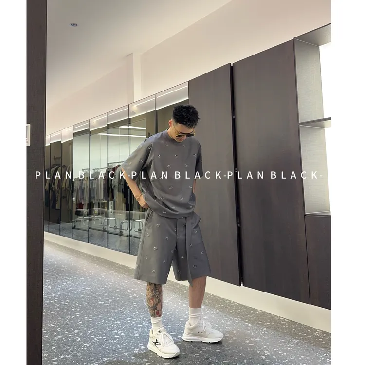 RICH陈发财【秀款珠片花/T恤】原创设计！重工刺绣男女款T恤6977