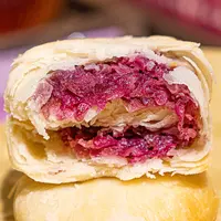 云南特产玫瑰鲜花饼酥皮传统糕点休闲早餐新鲜美味