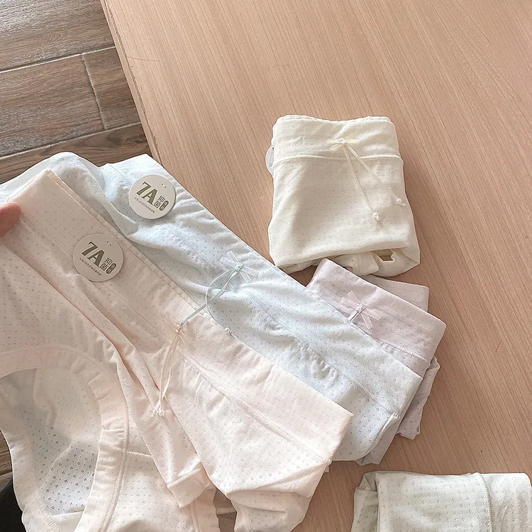 轻薄冰丝内裤女夏季舒适透气女士2025新款甜美风女三角裤