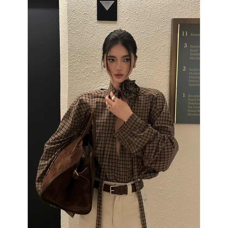 rovente胶片定格 设计感格子衬衣女复古休闲长袖飘带咖色衬衫外套