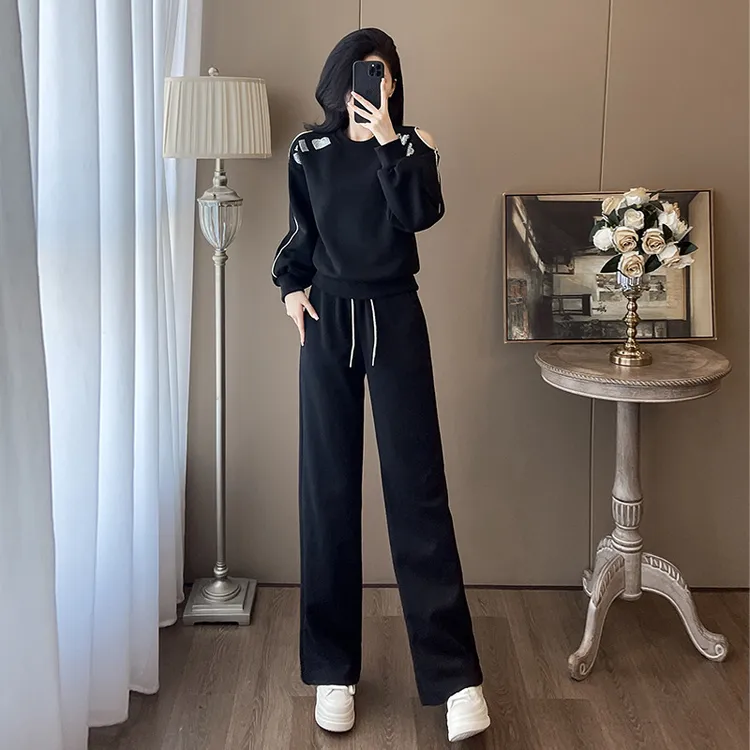 时尚小众宽松运动套装女秋冬2025新款高级感黑色卫衣阔脚裤两件套