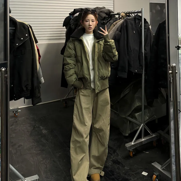 「TtAU」冬季“夜绒棱境”羊羔毛领防风加厚机能短款夹克棉服