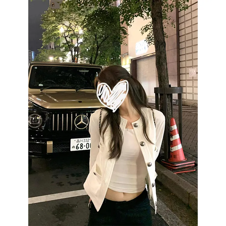 韩版温柔气质白色小香风外套女秋季新款千金风立领百搭短夹克上衣