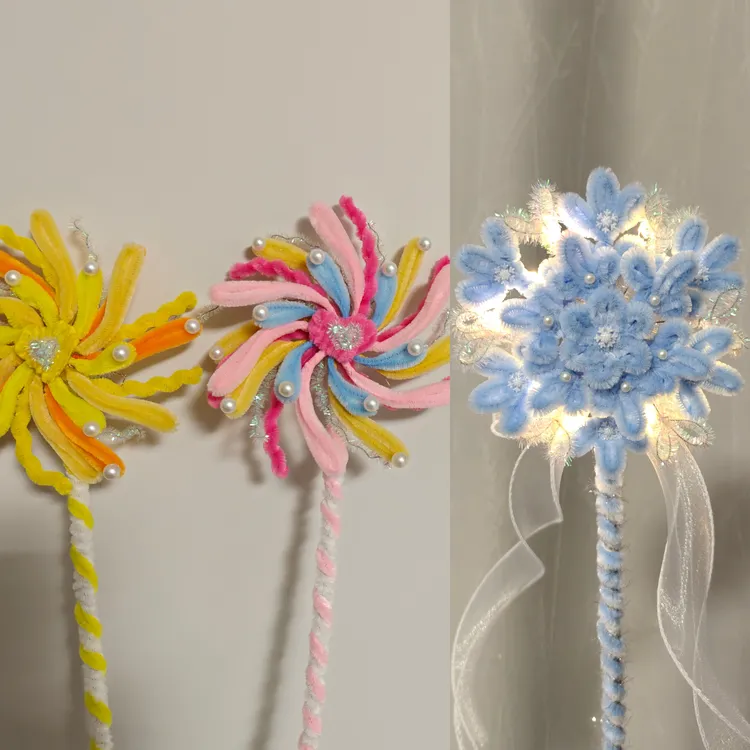 扭扭棒手持雪花送闺蜜好友