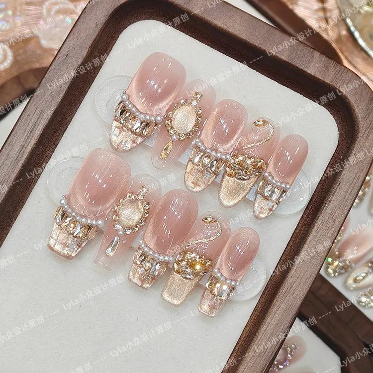 【芙瑞雅之羽】纯手工穿戴美甲猫眼光疗立体锆石钻爆闪蹦迪满钻