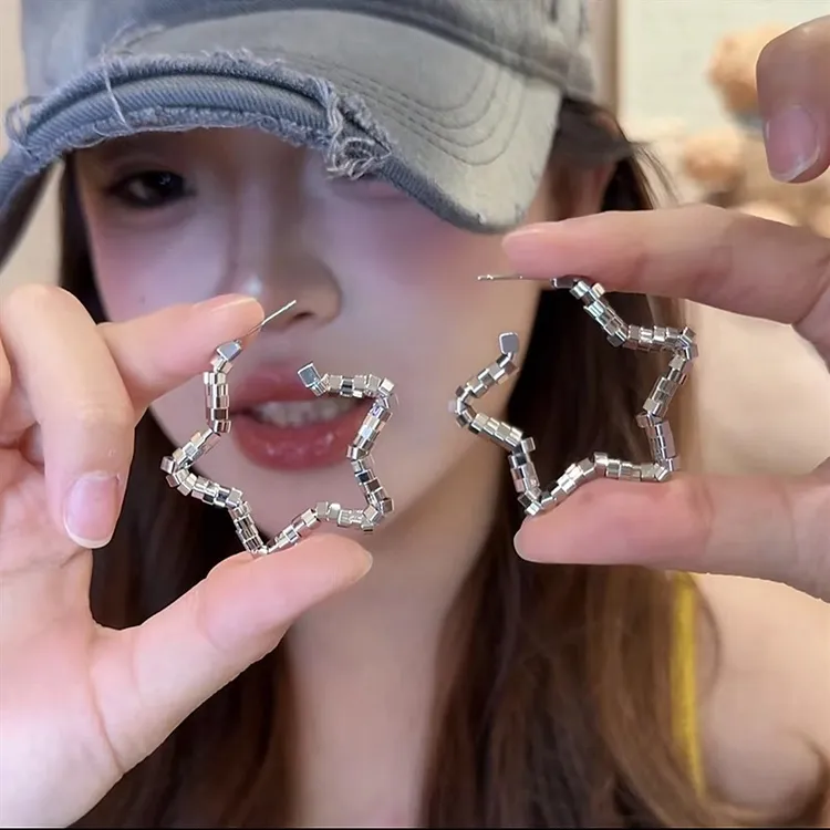 铜合金耳饰 925银针y2k千禧风碎银子五角星耳环女设计感时尚耳饰