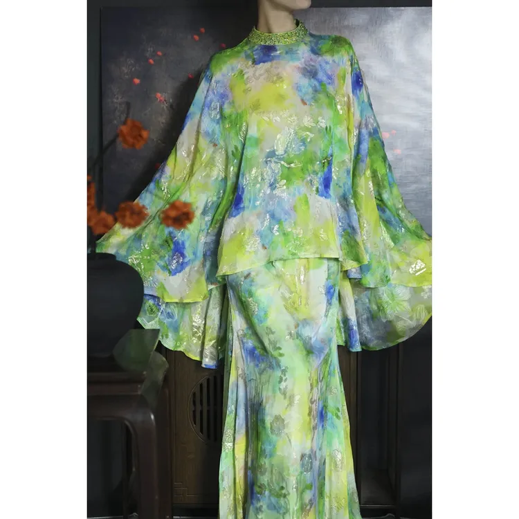 【李小姐】设计师高奢定制春夏款莫奈花园套装斗篷半裙国风气质剪花
