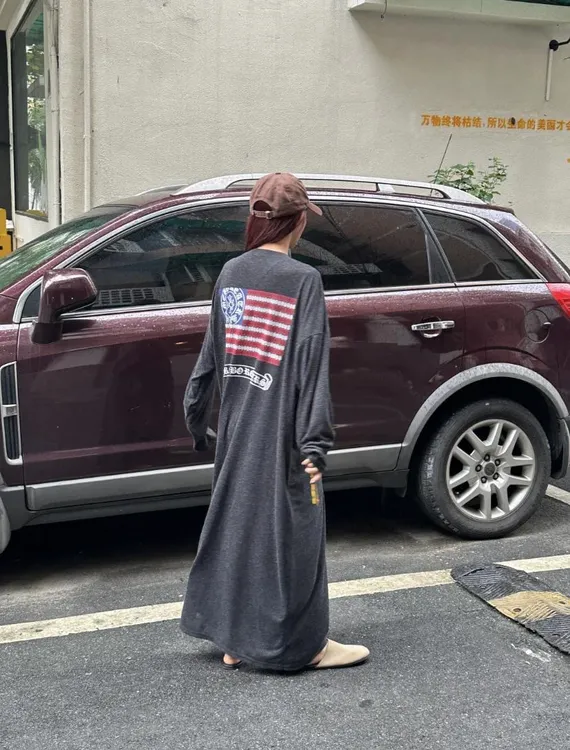 秋季后背星条旗梵文印花慵懒长袖连衣裙