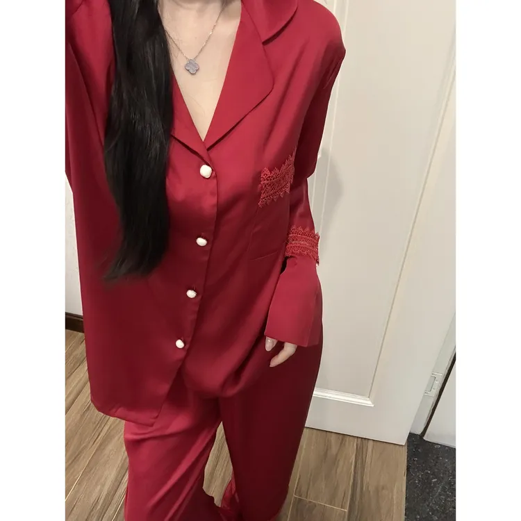 法式轻奢优雅蕾丝拼接冰丝睡衣女春秋新款显白家居服长袖长裤套装