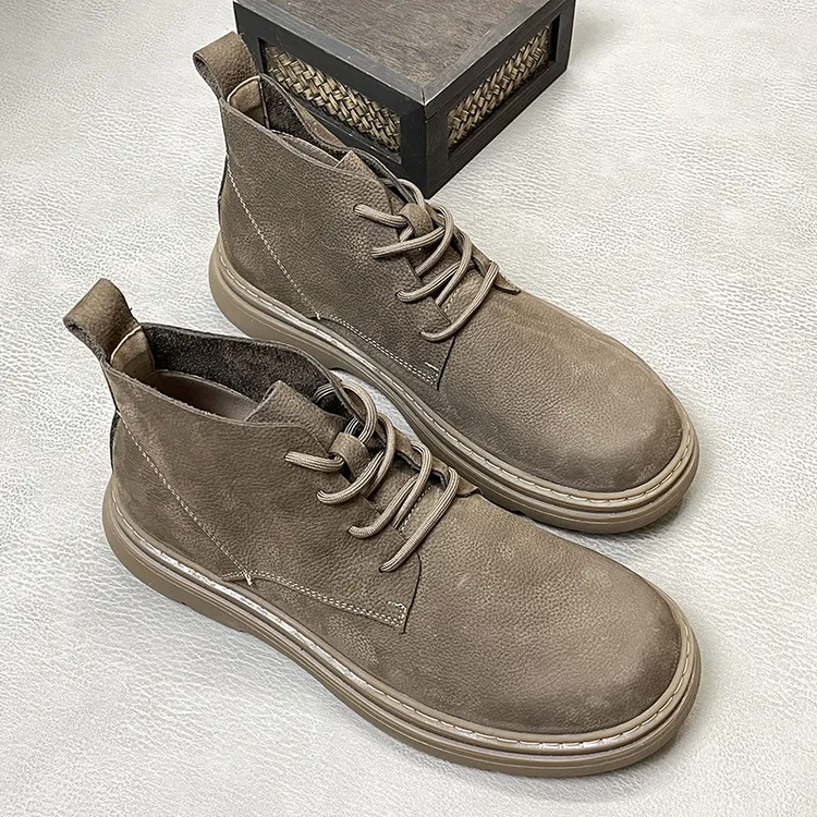 2025秋冬新款男士真皮中高帮大头马丁靴男款软底防滑耐磨百搭靴子