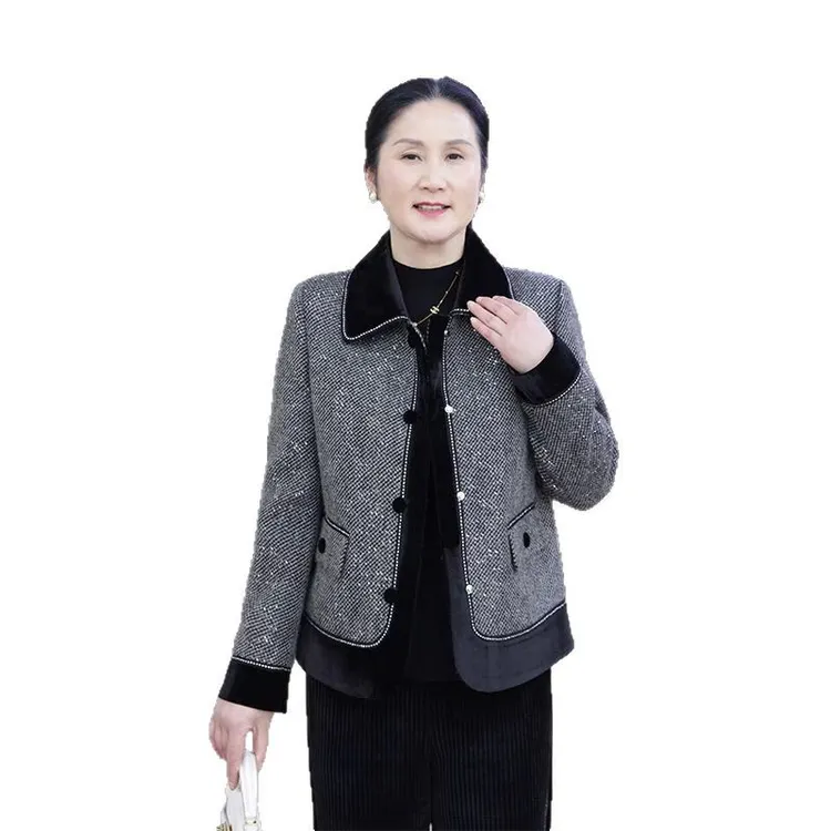 妈妈装2025新款春季中老年女士洋气外套上衣春秋款短款小香风夹克