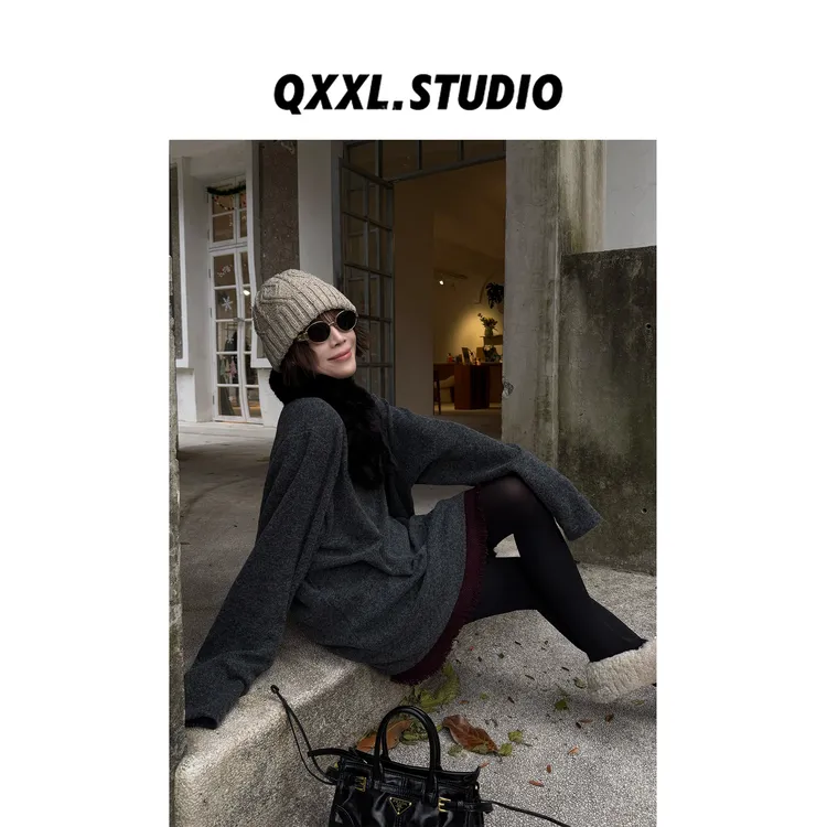 邱小小丽呀 冬季新款欧货圆领纯色针织衫女高级感百搭显瘦打底衫