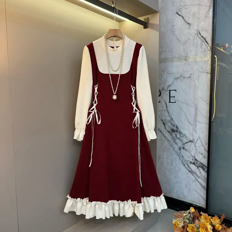 2025时尚气质法式假两件大码别致蕾丝轻熟设计感显瘦连衣裙9298