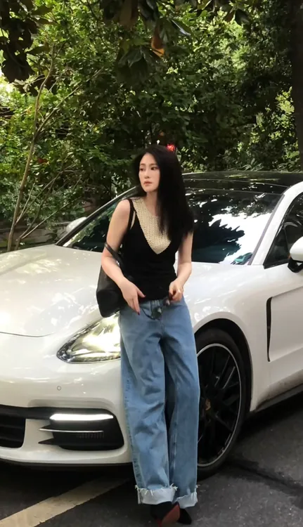 陈妍君【手工勾花镂空拼接背心】CYJ-YJ114-8326