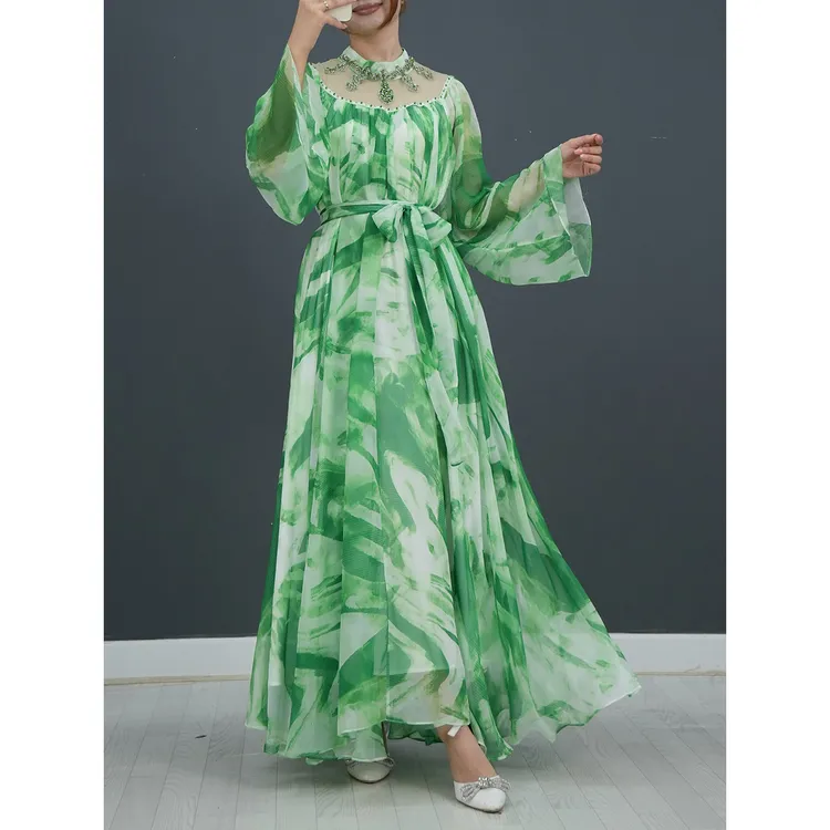 2025欧美海边度假风沙滩裙新款高级水彩印花大裙摆越南小众连衣裙